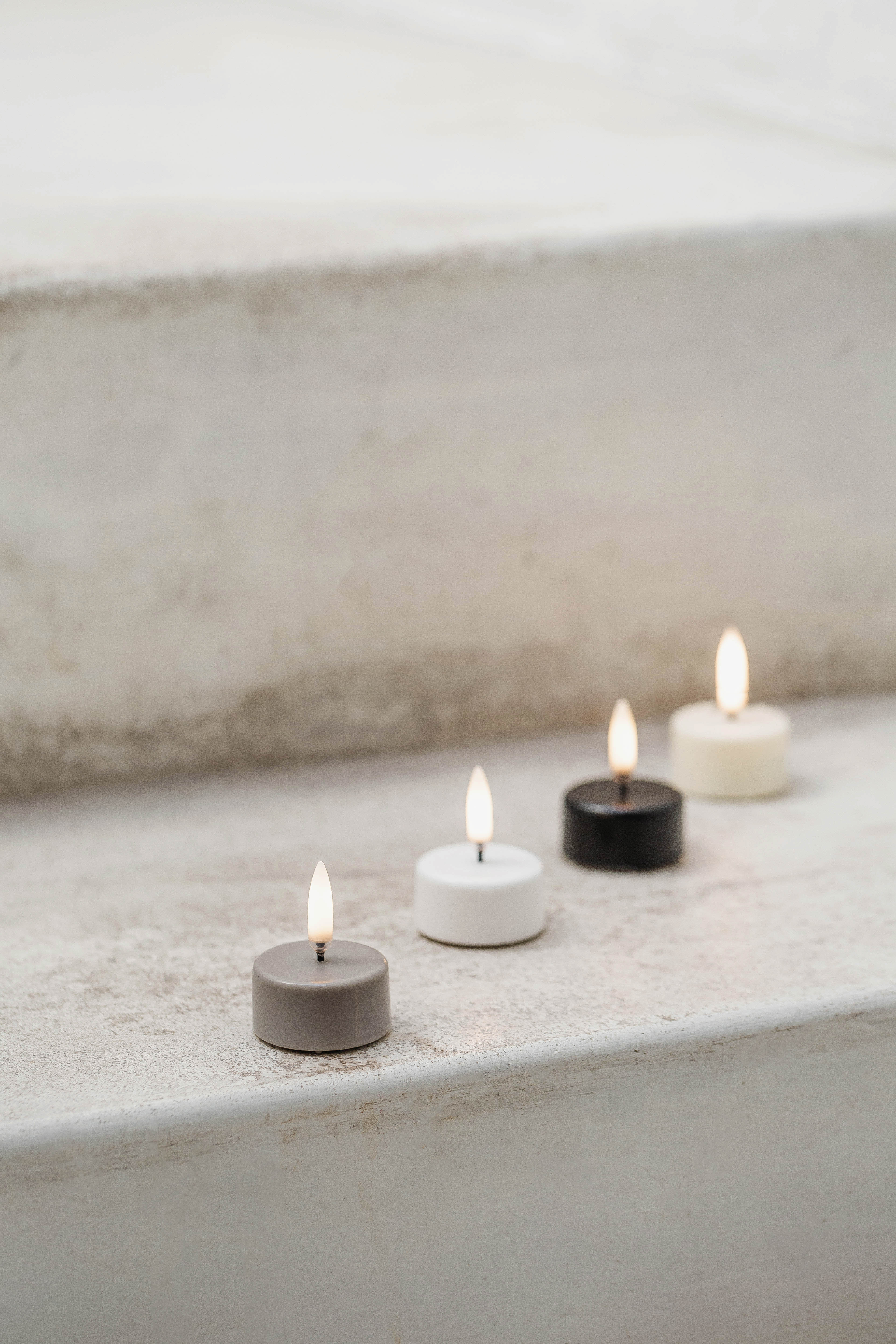 LED premium fyrfadslys, Nordic White (uden batterier) - Ø4 cm.